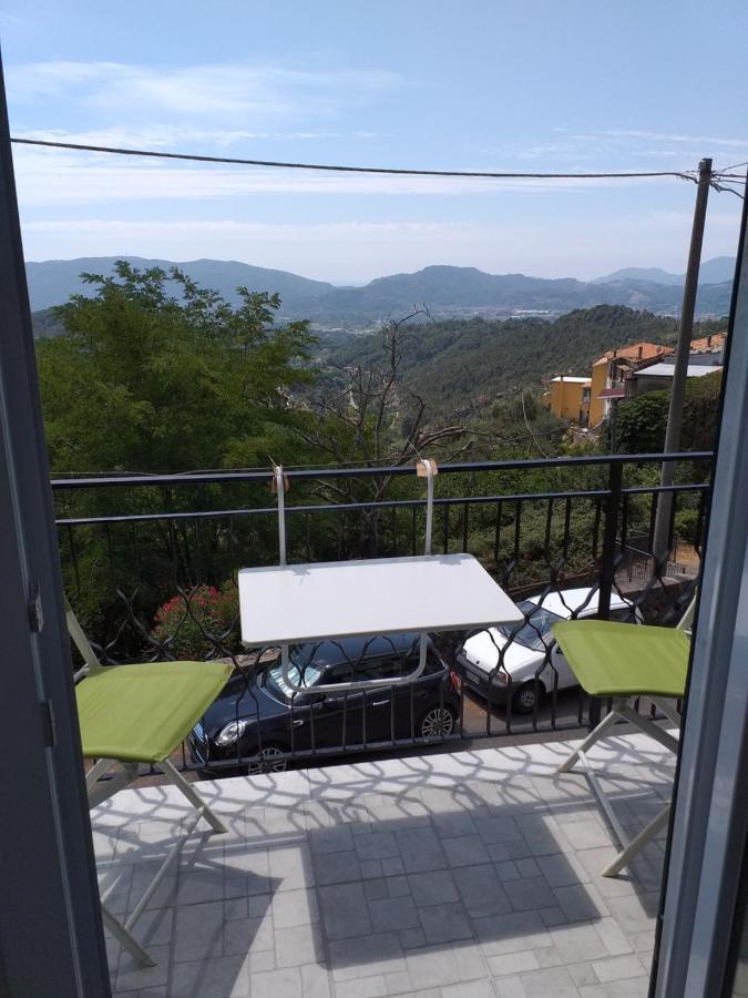 Вилла Casa Di Vecchio Borgo Сарцана Экстерьер фото