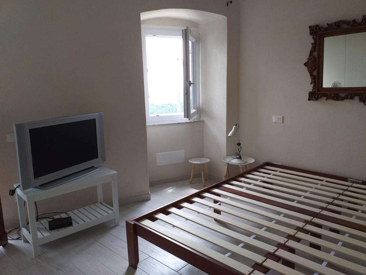 Вилла Casa Di Vecchio Borgo Сарцана Экстерьер фото