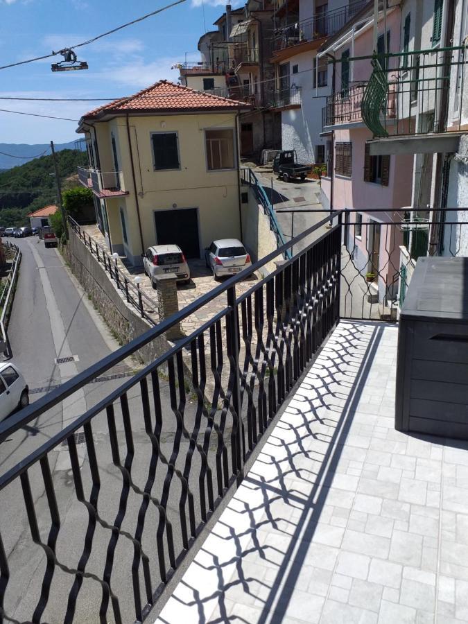 Вилла Casa Di Vecchio Borgo Сарцана Экстерьер фото